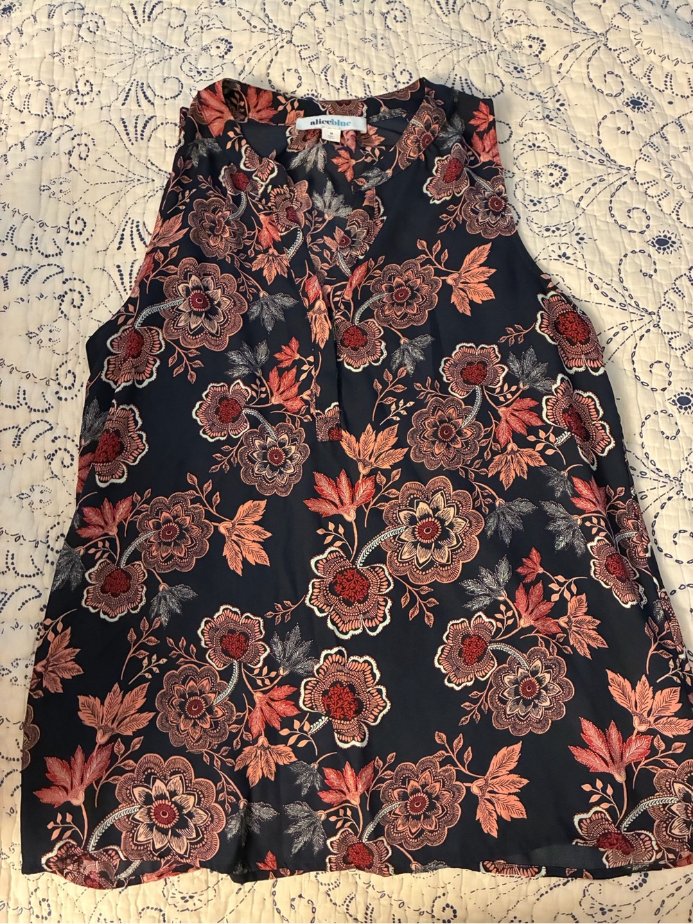 Alice Blue Navy Floral V-Neck Sleeveless Camisole - medium
